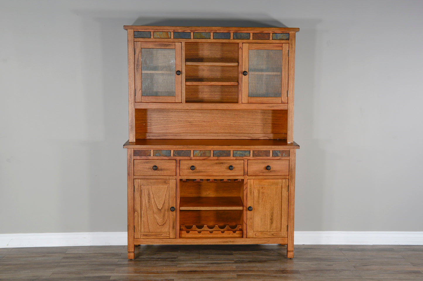 Sedona - Buffet & Hutch - Rustic Oak