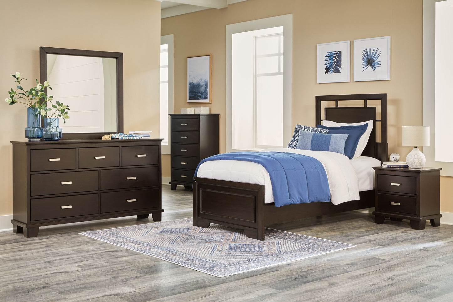 Covetown - Panel Bedroom Set