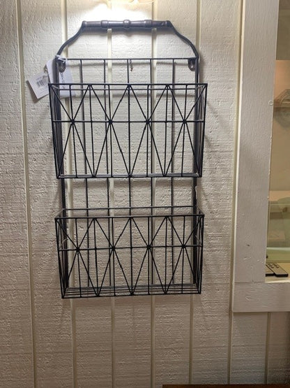 Wall Magazine Rack