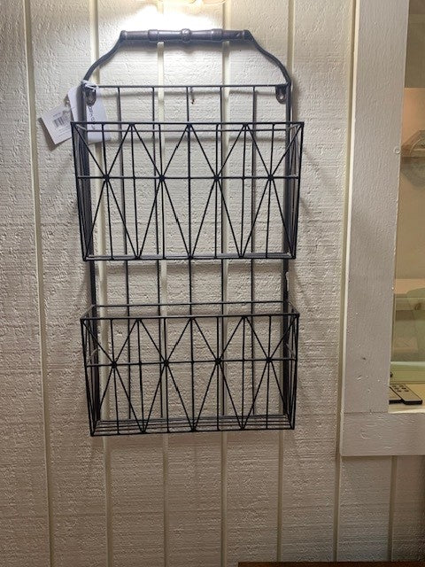 Wall Magazine Rack